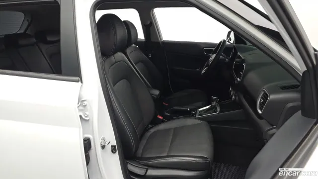 Hyundai Venue