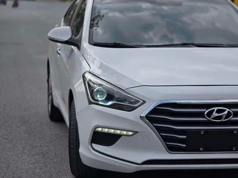 Hyundai Mistra