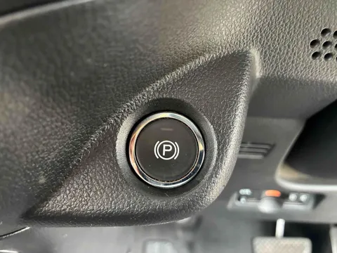 Honda N-BOX Slash