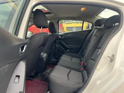 Mazda Mazda 3