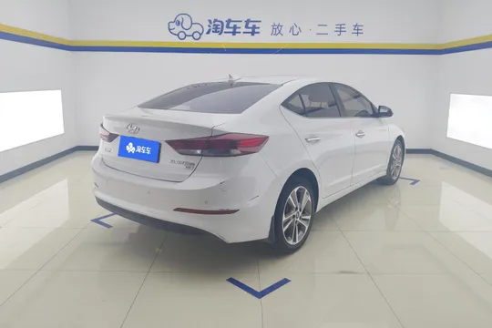 Hyundai Elantra (Avante)