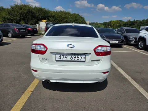 Renault SM3