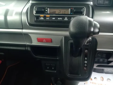 Suzuki Spacia Gear