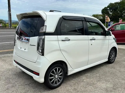Honda N-WGN Custom