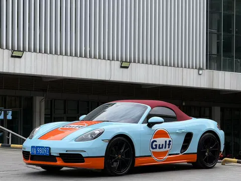 Porsche 718