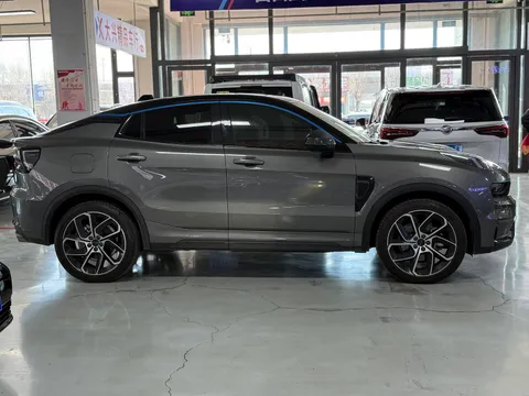Lynk & Co Lynk & Co 05