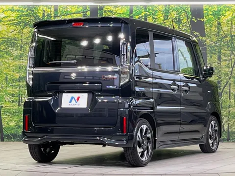 Suzuki Spacia Custom
