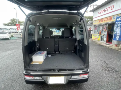 Daihatsu Atrai Wagon
