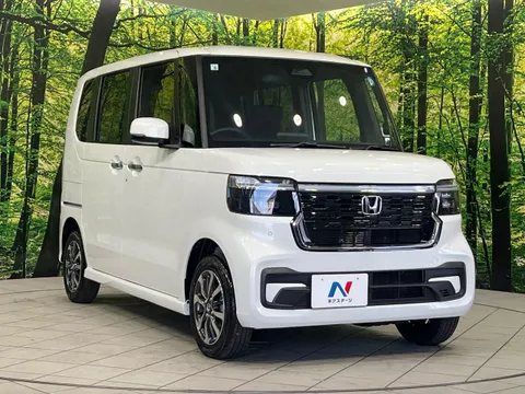 Honda N-BOX Custom