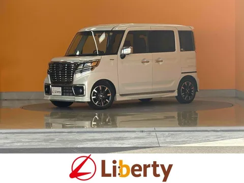 Suzuki Spacia Custom