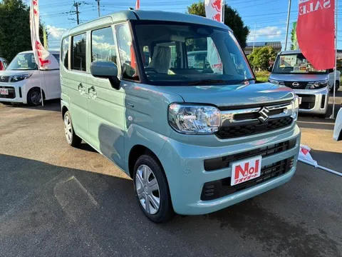 Suzuki Spacia