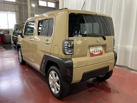 Daihatsu Taft