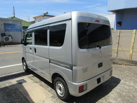 Nissan Clipper