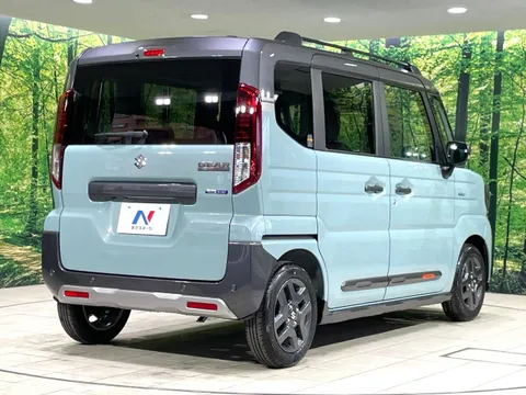 Suzuki Spacia Gear