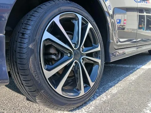 Toyota Corolla Rumion