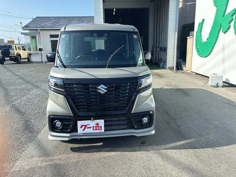 Suzuki Spacia Base