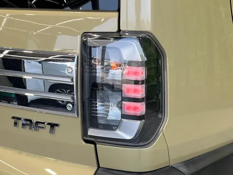 Daihatsu Taft