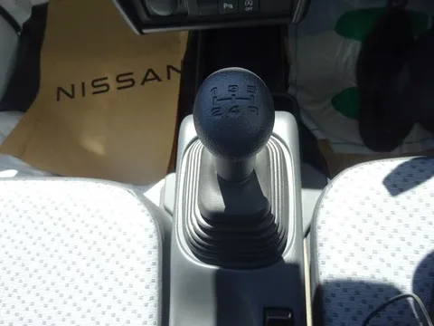 Nissan Clipper Truck
