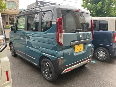 Suzuki Spacia