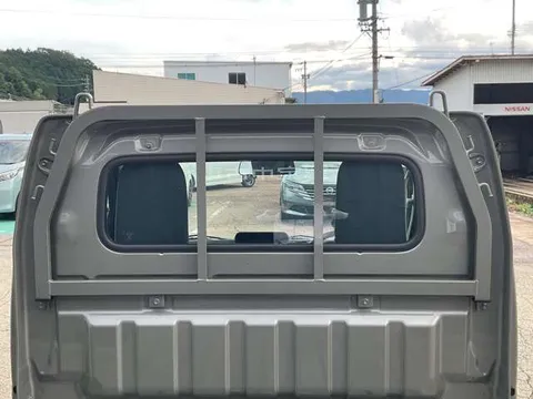 Nissan Clipper Truck