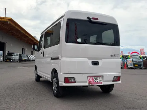 Daihatsu Hijet Cargo