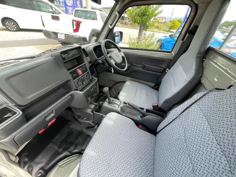 Nissan Clipper Truck
