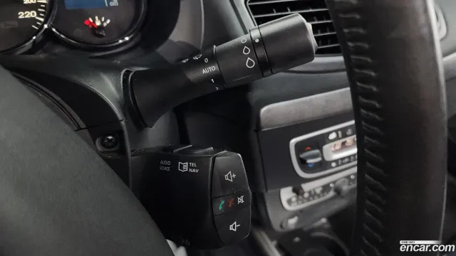 Renault SM3