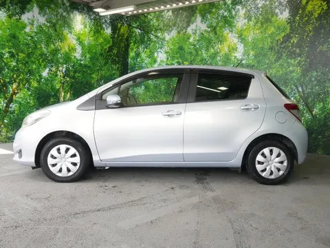 Toyota Yaris (Vitz)