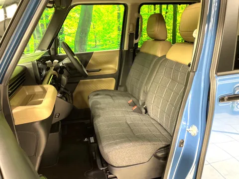 Mitsubishi Delica Mini