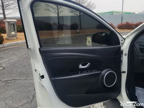 Renault SM3