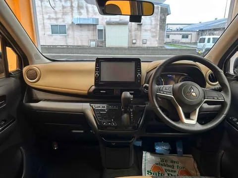 Mitsubishi eK X