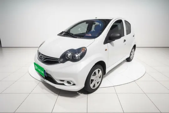 BYD F0