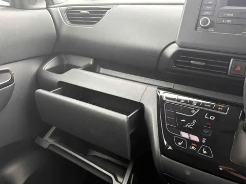 Mitsubishi eK X Space