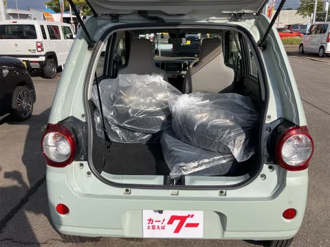 Daihatsu Mira Tocot