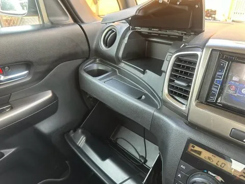 Suzuki Spacia Custom Z