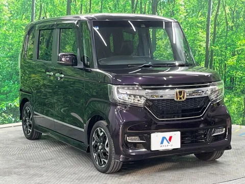 Honda N-BOX Custom