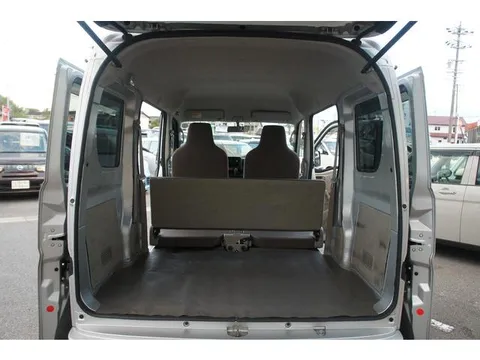 Nissan Clipper