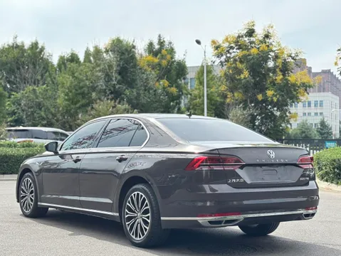 Volkswagen Phideon