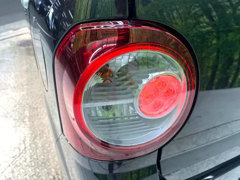 Daihatsu Mira Tocot