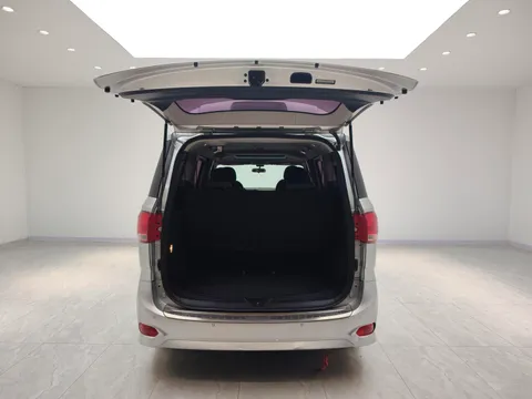 Maxus G10