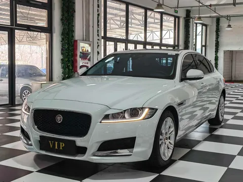 Jaguar XFL