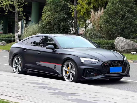 Audi S5
