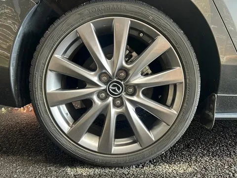 Mazda MAZDA3 Sedan