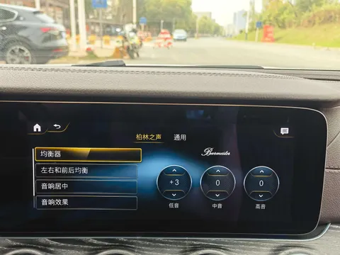 Mercedes-Benz Mercedes-Benz CLS