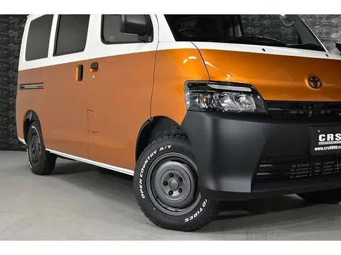 Toyota TownAce Van