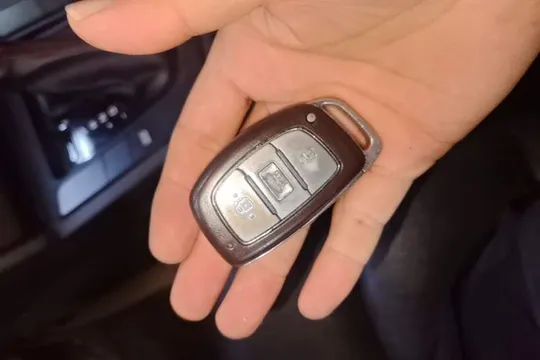 Hyundai Elantra (6th Generation / Lingdong)