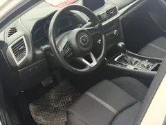 Mazda Mazda 3