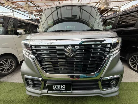 Suzuki Spacia Custom