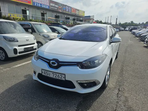 Renault SM3