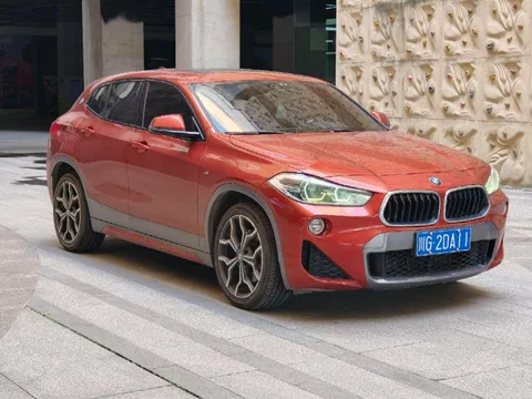 BMW X2